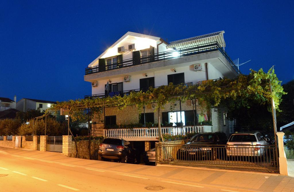 Apartments "Ruza" Водице Номер фото