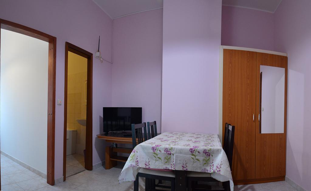 Apartments "Ruza" Водице Екстер'єр фото