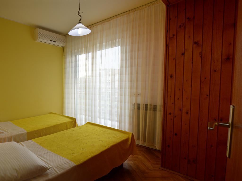 Apartments "Ruza" Водице Екстер'єр фото